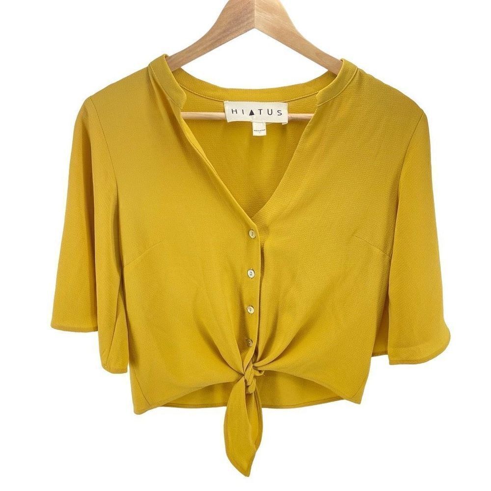 Hiatus Women's Front Tie-up Crop Top Size Small EUC mustard yellow flutter sleev